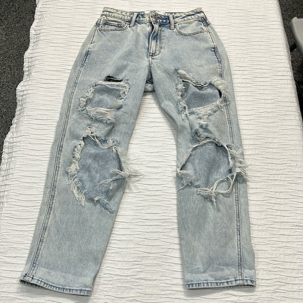 Hollister jeans curvy high-rise Mom Jean Hollister vintage stretch ripped 24 00